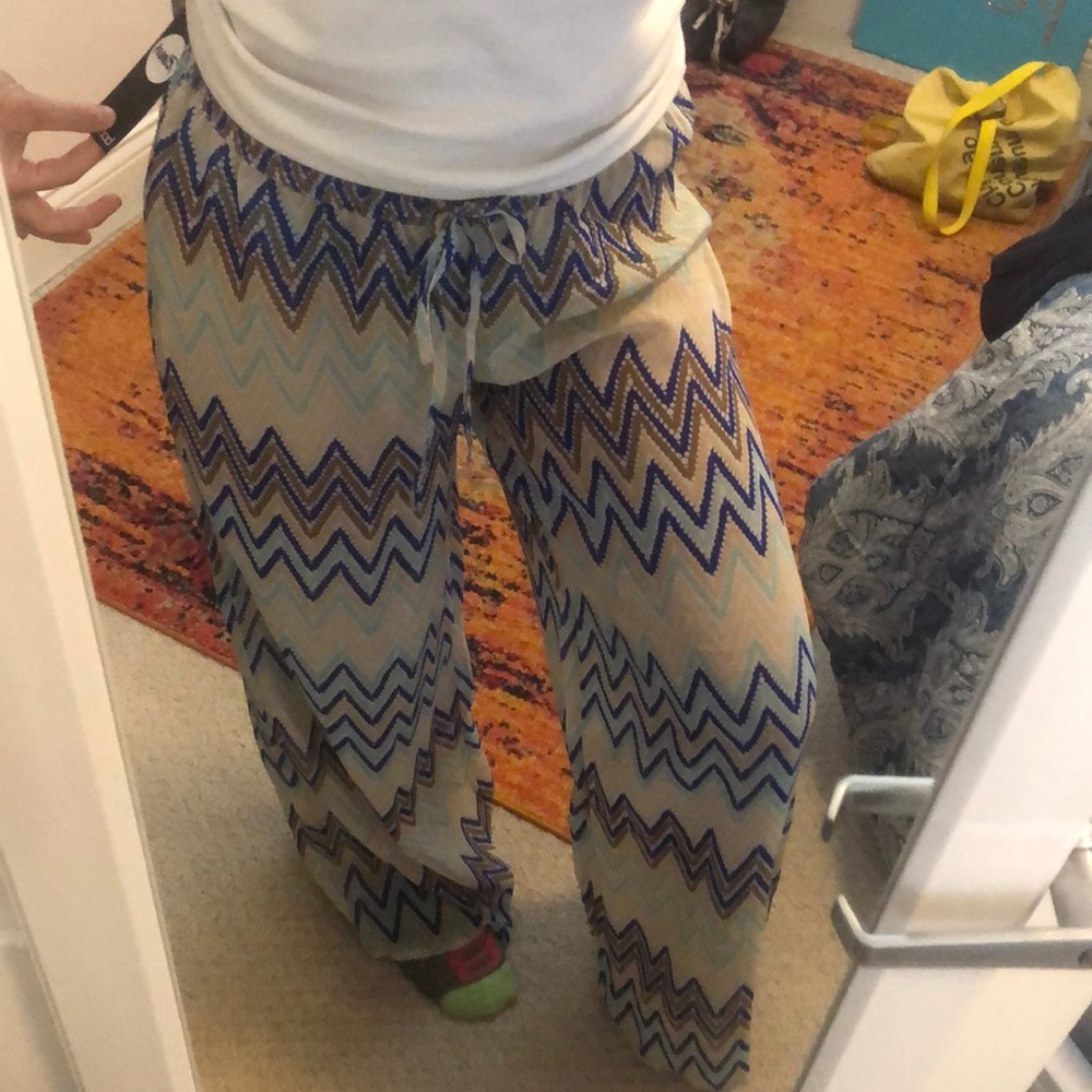 Color beach pants! Tags still on!